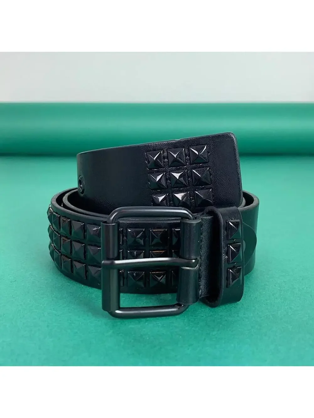 Vintage y2k 2000s Punk Style Diamond Studded black essential belt. Goth emo punk